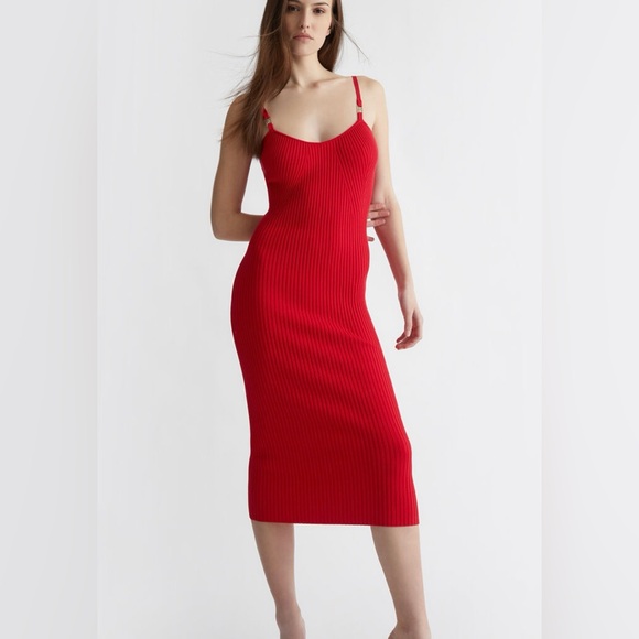 πππLIU.JO CHERRY RED RIBBED DRESS - Picture 4 of 16
